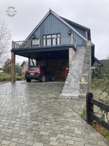 Venta Moderna Y Preciosa Casa En La Ciudad De Valdivia.