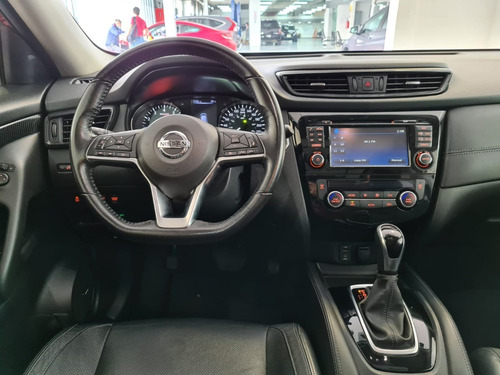 Imagen 12 de 15 de Nissan X-trail Hibrida 2018 44800 Km Roja 5 Puertas