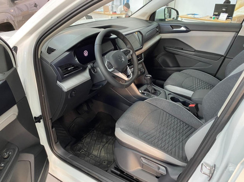 Imagen 24 de 25 de Volkswagen Taos Comfortline 1.4 250 Tsi At 150 Cv 2022 0km 2
