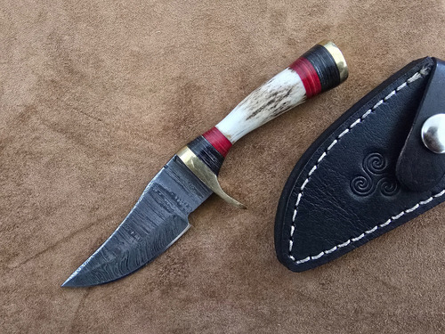 Cuchillo Para Camping Hecho A Mano Acero Damasco A31 Beige