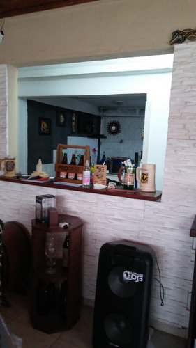 Imagen 16 de 20 de Tres Casas En Un Lote De 10x44mts (berazategui, Buenos Aires)