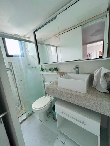 Apartamento 3/4 C/ Dependência Completa Revertida Em Suite
