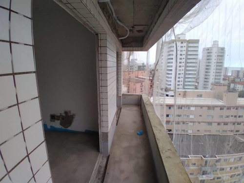 Imagem 9 de 14 de Apartamento 2 Dormitórios-300 Mts Mar - Vila Caiçara - Am11