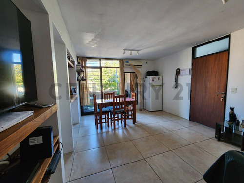 Venta Departamento Calle 33 E/ 26 Y 27