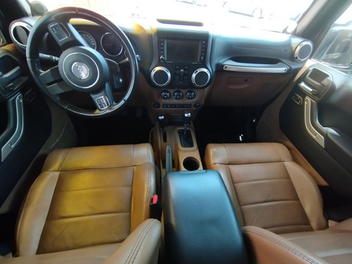Jeep Wrangler 3.8 Unlimited Sport 4x4 At