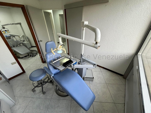 Ml Clínica En Alquiler En Santa Paula 24-18661 Yg