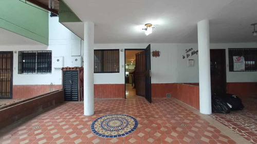 Casa En Conjunto Residencial Villa Gaviota/ Barrio Bolivar