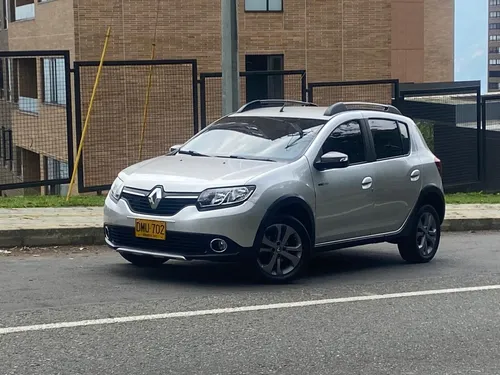 Renault Stepway 1.6 Intens