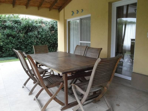 Imagen 8 de 30 de Muy Buena Casa En Venta En Santa Barbara!