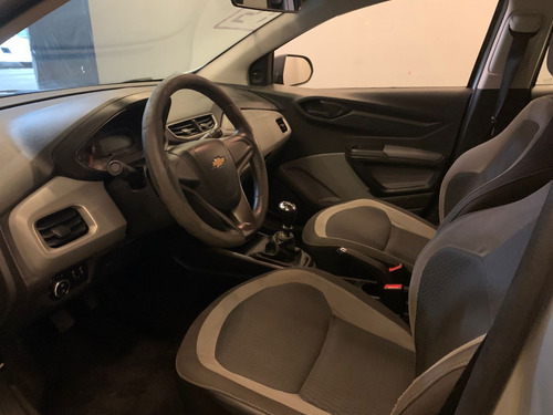 Chevrolet Onix 1.0 MPFI LT 8V FLEX 4P MANUAL