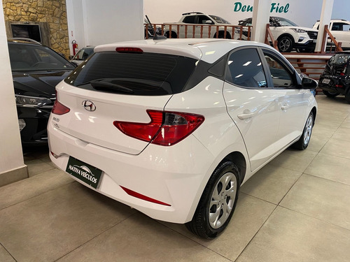 Imagem 2 de 9 de Hyundai Hb20 1.0 12v Flex Vision Manual