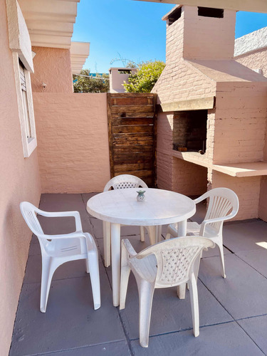 Vendo Complejo De 4 Casas A Media Cuadra Del Mar ¡únicas!