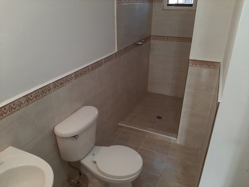 Imagen 10 de 18 de Vendo Townhouse En La Entrada Naguanagua Entrega Inmediata Cod144729