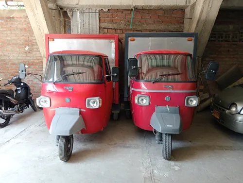 Motocarro A Diesel Con Furgón, Estado Físico/mecánico 10/10