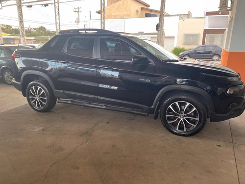 Fiat Toro 2.0 Ultra 4x4 Aut. 4p(5ck (pintura Sólida)) 9 marchas