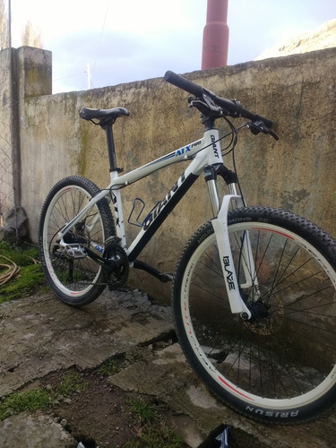 Bicicleta Giant Rodado 26 Talle S