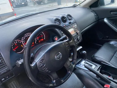 Nissan Altima 3.5 Sr At V6 Piel Qc Cd Xenon Cvt