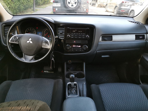 Mitsubishi Outlander At 4x2 2014