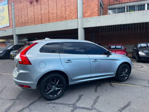 Volvo XC60 2.0 T5 Awd Summum