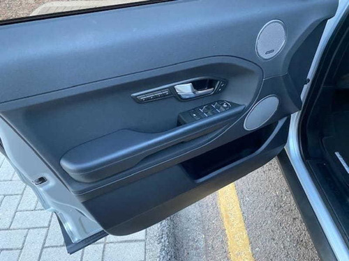 Imagem 12 de 15 de Land Rover Range Rover Evoque Pure 2.0 Aut 5p