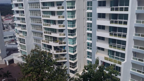 Imagen 4 de 14 de Venta De Apartamento De 75 M2 En Ph Belview Towers 21-11540