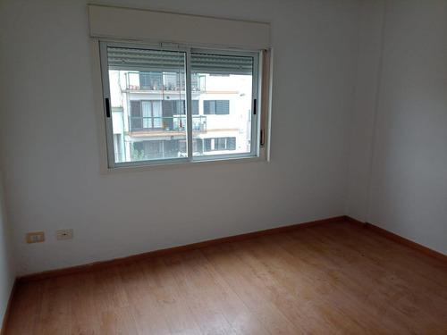 Imagen 5 de 11 de Departamento - La Lucila-vias/maipu