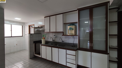 Imagem 9 de 18 de Apartamento Bem Localizado, Com Vista Para A Praia Das Castanheiras, No Centro De Guarapari - Ap01219 - 69212572