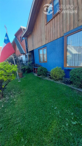 Casa En Venta 3d 2b En Valdivia