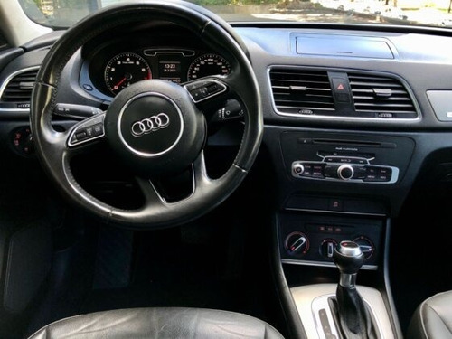 Q3 2.0 Tfsi Ambiente S Tronic Quattro
