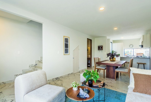Imagen 7 de 30 de Casa A Estrenar Con Mesas De Ping Pong Y Juegos Infantiles