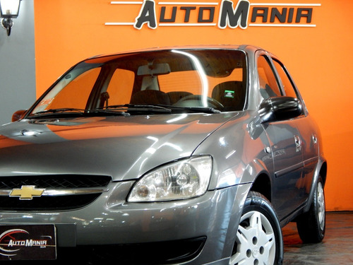 Imagen 2 de 16 de Chevrolet Classic Corsa Ls Spirit 1.4 - Unico Dueño