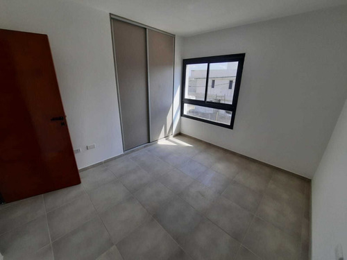 Imagen 10 de 13 de Duplex 3 Dormitorios En Venta - Lomas De Manantiales I