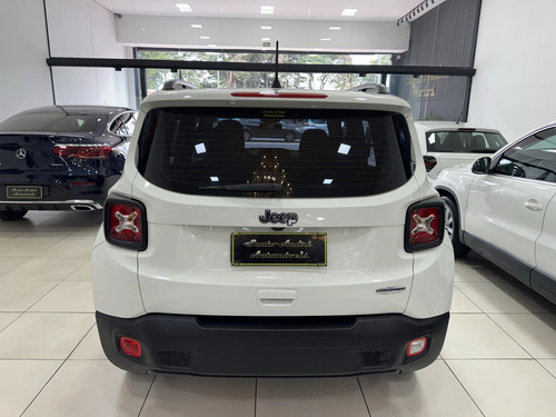 Jeep Renegade 1.8 16V FLEX LONGITUDE 4P AUTOMÁTICO