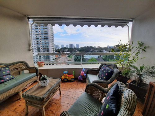 Imagen 5 de 21 de Apartamento Reciclado En Edificio Dormar No Se Lo Pierda!