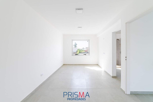 Imagen 7 de 17 de Casa A Estrenar. Claros Del Bosque. 175 M2 Cub. 3 Dorm