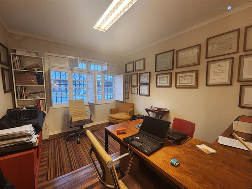 Casa En Venta De 5 Dorm. En Rancagua Centro
