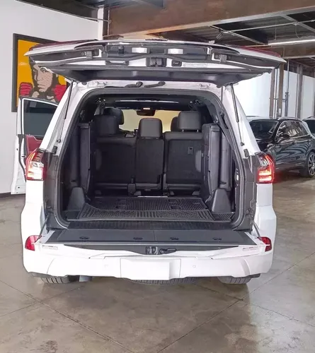 Lexus LX 5.7 570