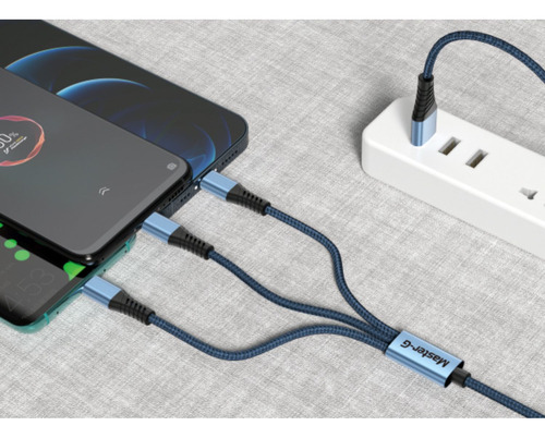 Cable Portátil 3 En 1, Micro, Lightning Y Tipo-c Master-g