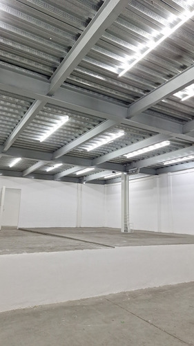 Rento Bodega Super Ubicada Cerca Tlalpan Y Eje 7 Sur Zapata
