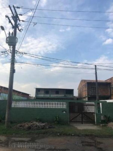 Casa Com Terreno Amplo No Suarão Em Itanhaém Litoral Sul Sp
