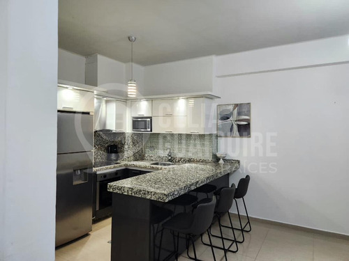 Apartamento En Alquiler, Complejo Empresarial Y Residencial San Miguel, Av. Alirio Ugarte Pelayo, Tipuro, Maturin.