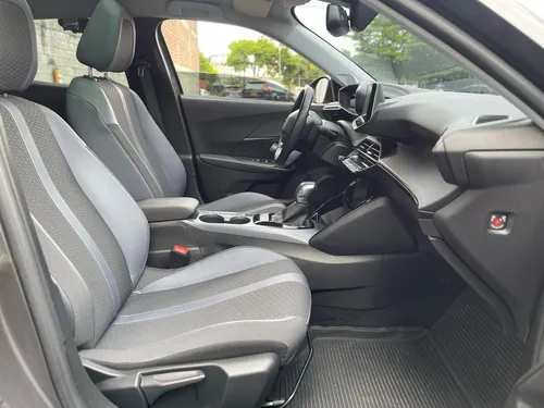Peugeot 2008 1.2 Allure