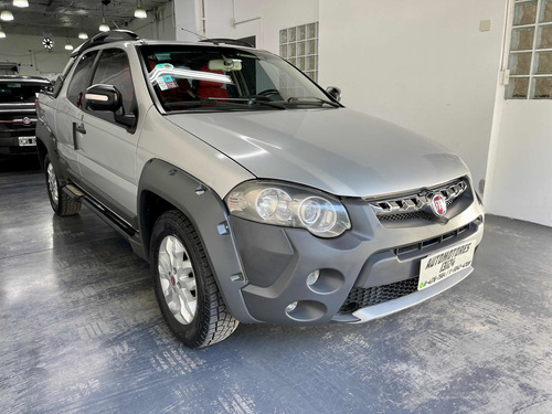 Imagen 1 de 13 de Fiat Strada 2015 1.6 Adventure Cd Pack Top Locker Con Gnc