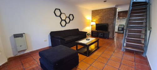 Duplex En Venta Bº Palmas De Claret, 3 Dorm, 2 Bños - Alquilado Usd 800