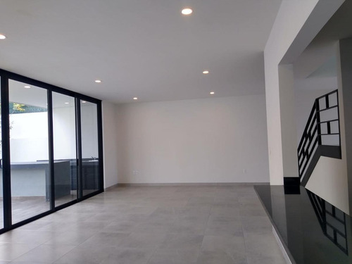 Imagen 9 de 30 de Casa En Venta 3 Recamarás Y 3 Baños Completos El Molino Club