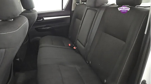 Toyota Picape Cabine Dupla SR 2.8 TDI CD 4x4 (Aut)