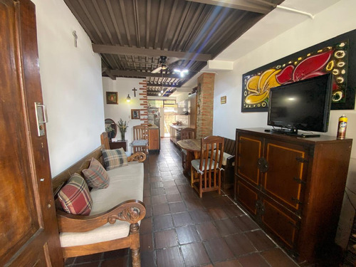 Venta Casa Urbanización Turumo 970 M2 Jk