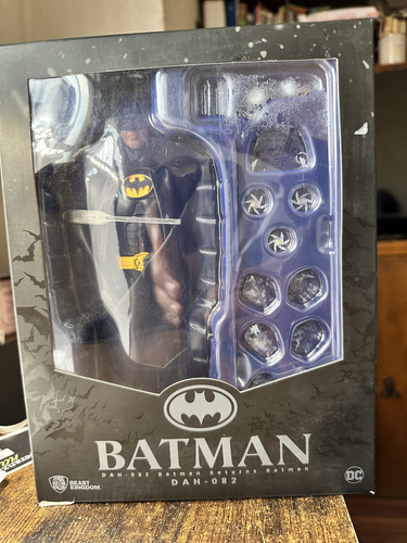 Batman Returns 1992 Dah-092 Beast Kingdom (Usado)