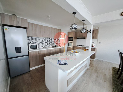 Casa En Venta De 4 Dorm. En Temuco