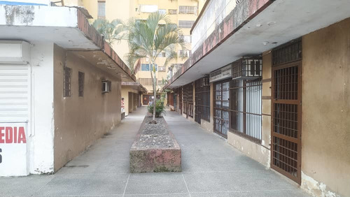 Imagen 3 de 7 de Apartamento En Cua Resd Central Aparay Mo A7